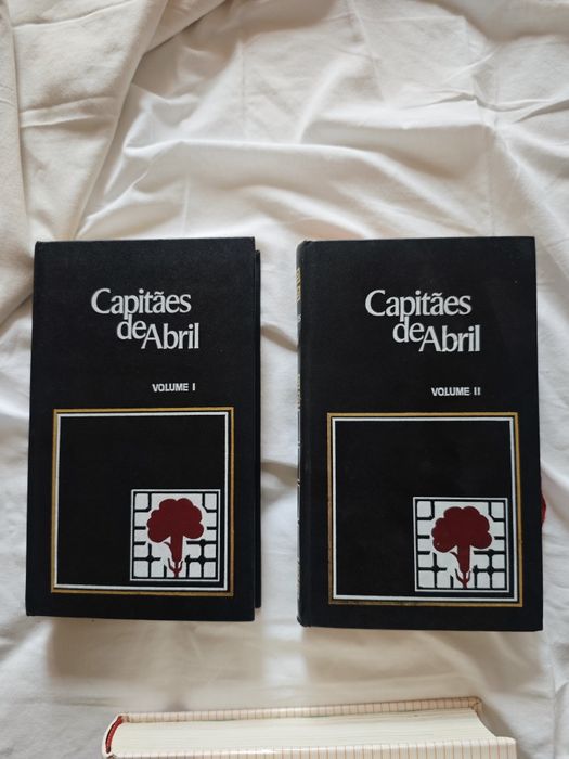 Livros capitães de Abril 2 volumos