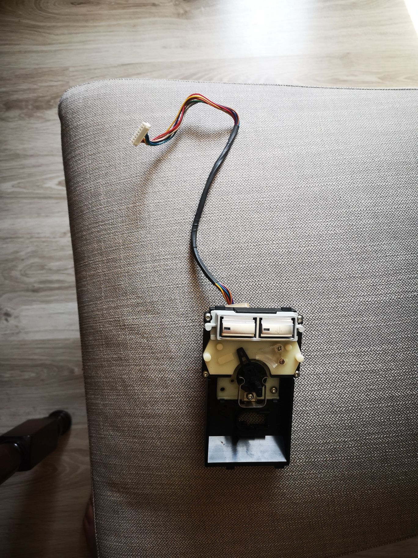 Elementy elektroniki zawór Pary /wody. Jura Impressa S9  Avangarde