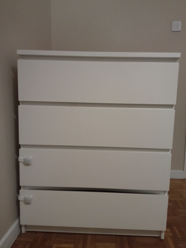 Komoda Malm IKEA