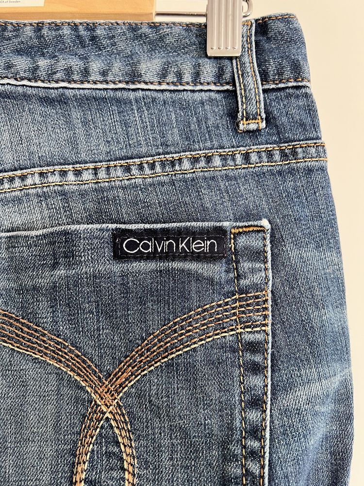 Krotkie spodenki Calvin Klein Jeans 6 36 S