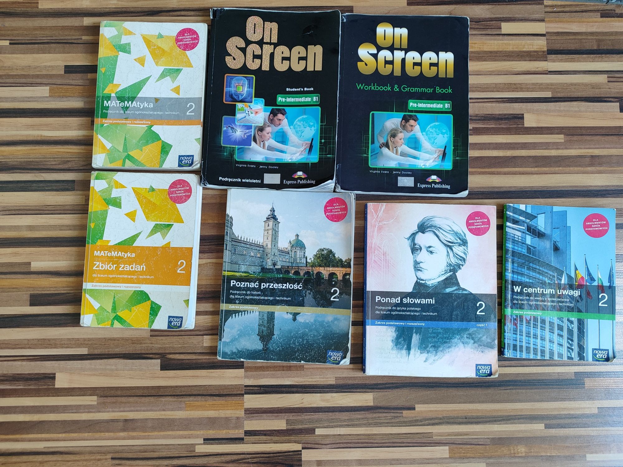 Sprzedam podręczniki do liceum/technikum 1,2,3,4 klasa oraz notatki!