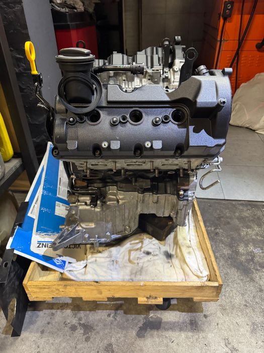 Мотор CVV CRC CVW двигун 3.0 tdi дизель двигатель  Туарег Touareg