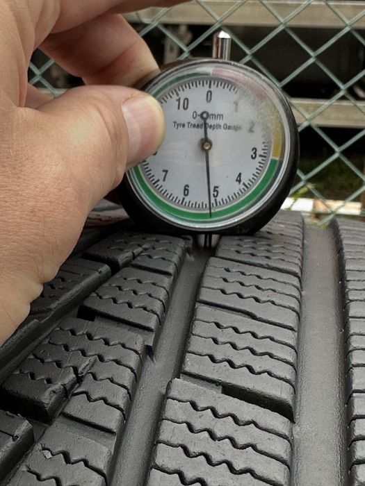 Hankook Winter iCept 235/60/18 kpl 4 szt rok 2020 bieżnik 5-6 mm