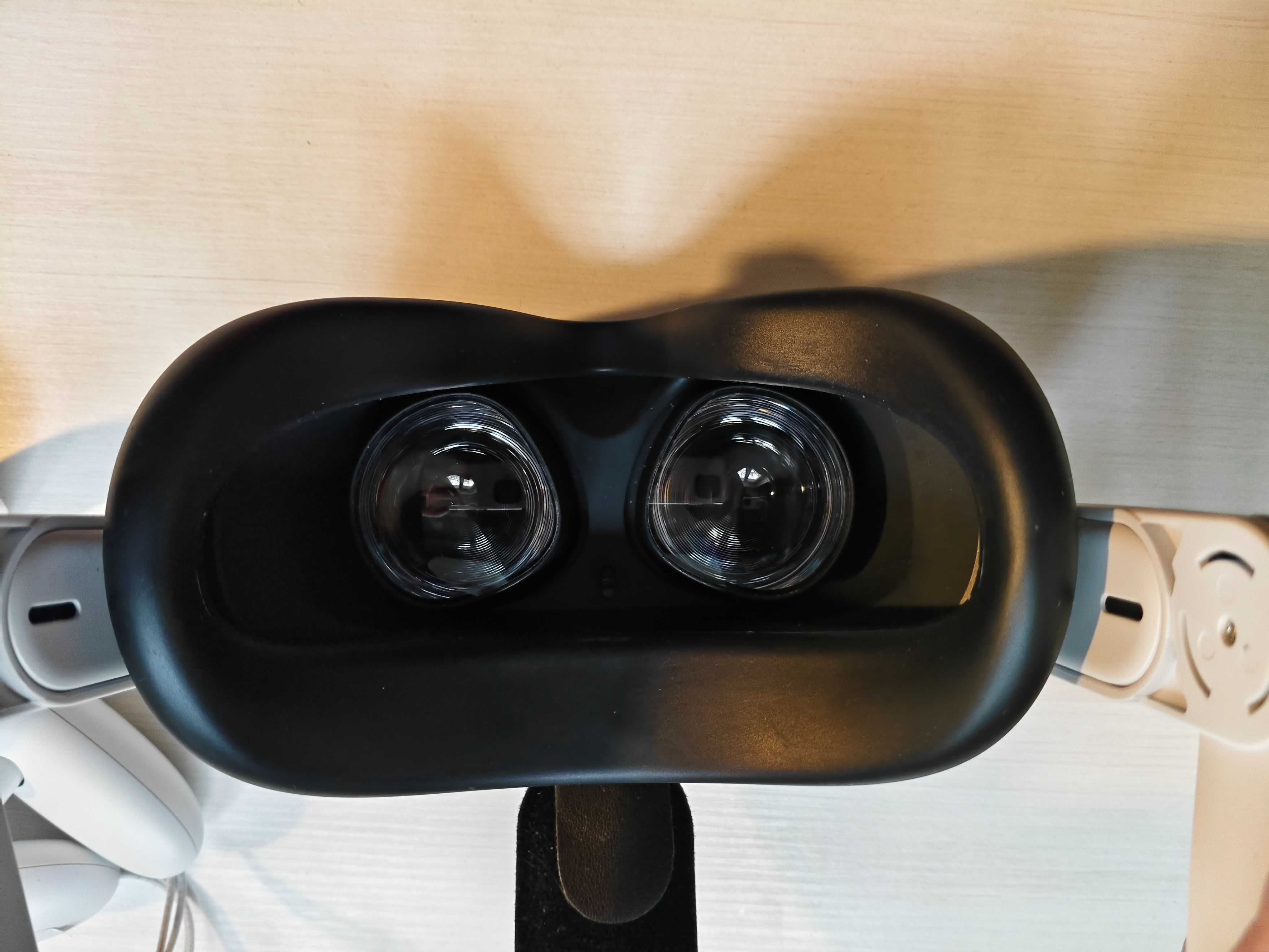 VR Шолом / Окуляри Віртуальної реальності Oculus Quest 2 128 Гб