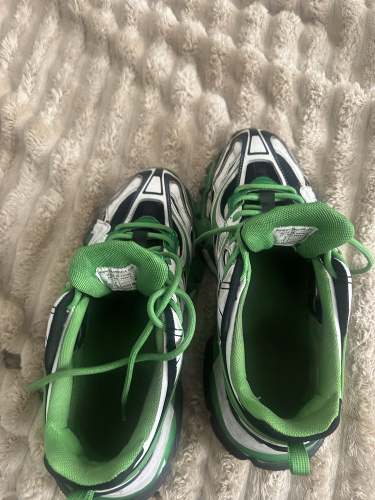 balenciaga track 2