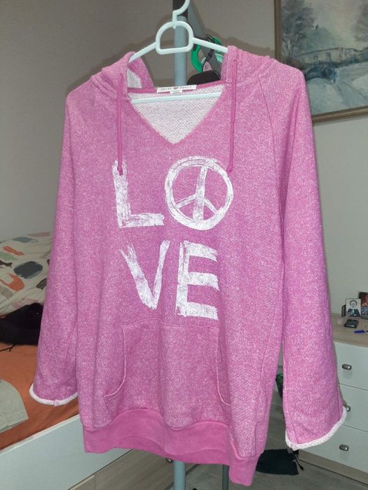 Кофтинка жіноча модна