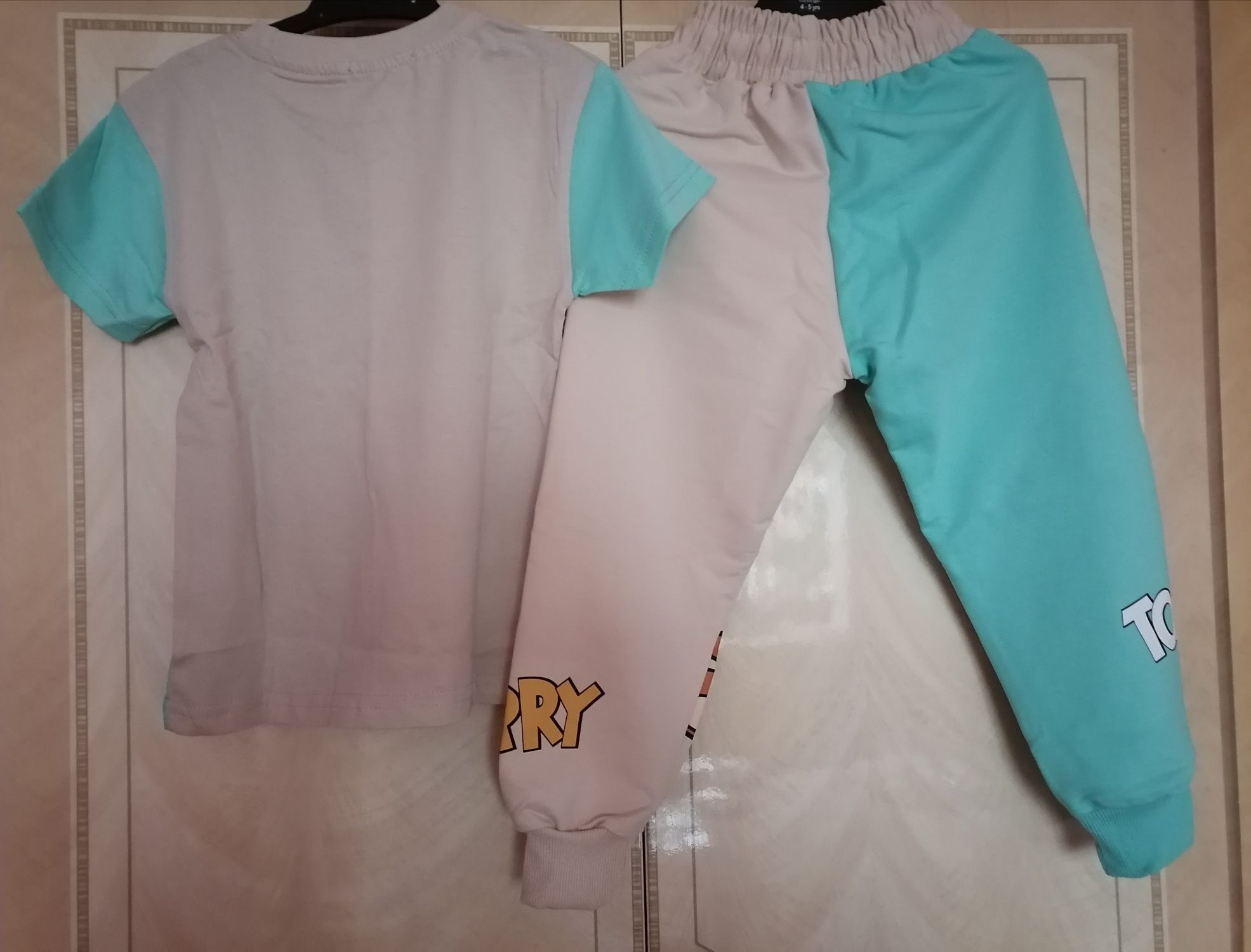 Костюм Zara Том і Джеррі 4-5 р.