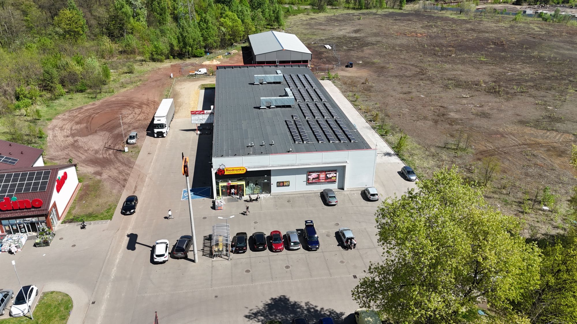 Hala magazynowo-biurowa 777 m2 Radzionków