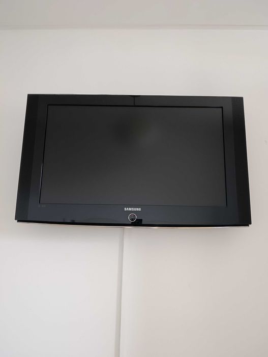TV LCD Samsung 32"