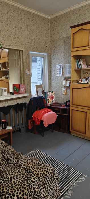 Продам частину будинку Центр