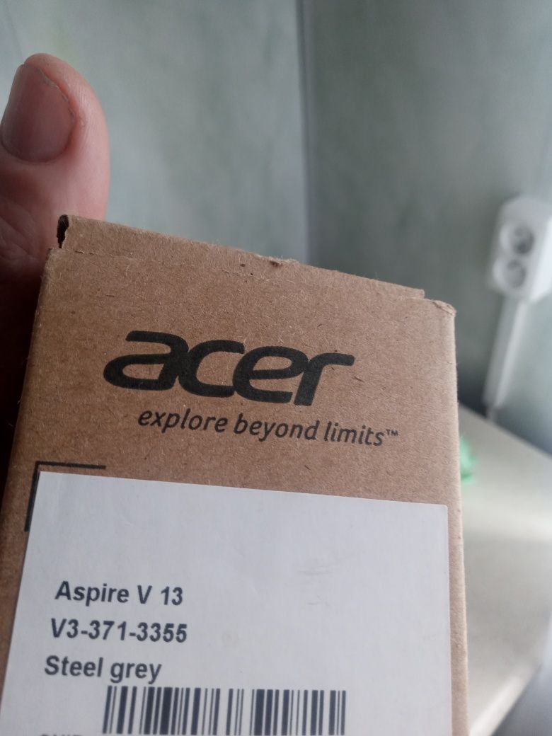 Pudełko od laptopa acer aspire v13 używane