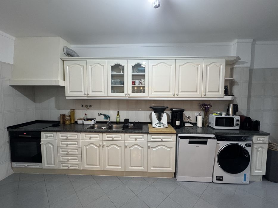 Da-se cozinha (moveis+pedra) Disponível até 21/11