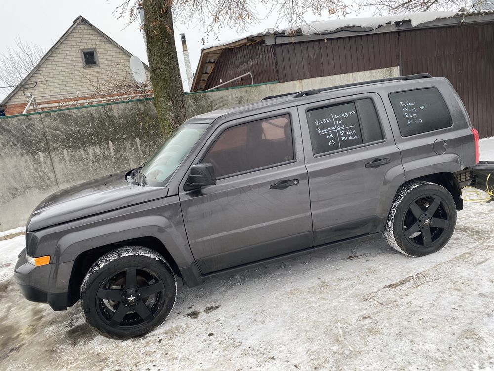 Разборка Jeep Patriot 2.4 TN1 джип патриот запчасти капот четверть