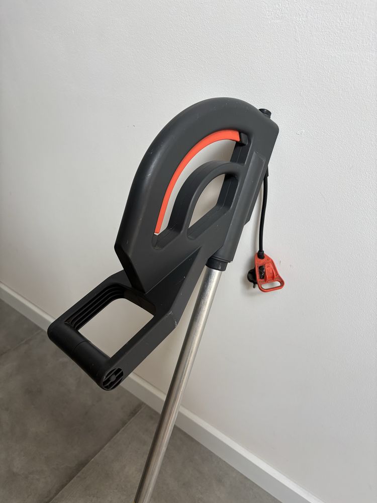 Podkaszarka Gardena Turbo Trimmer 370