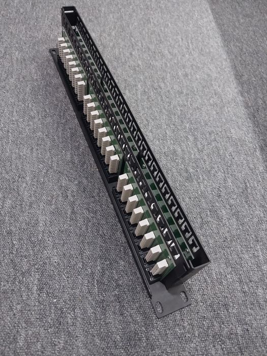 Патч панель 48 портів