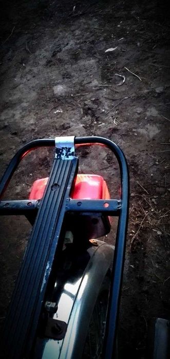 Продам мопед Карпати в дуже хорошому технічному стані з купою деталей