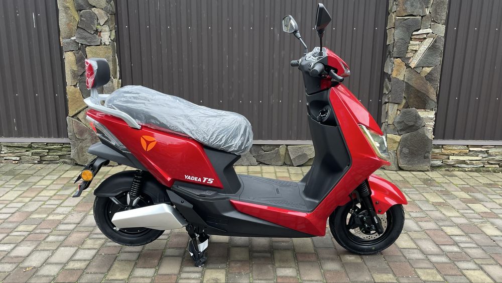 НОВИЙ Електросеутер YADEA T5 червоний електричний акамуляторний