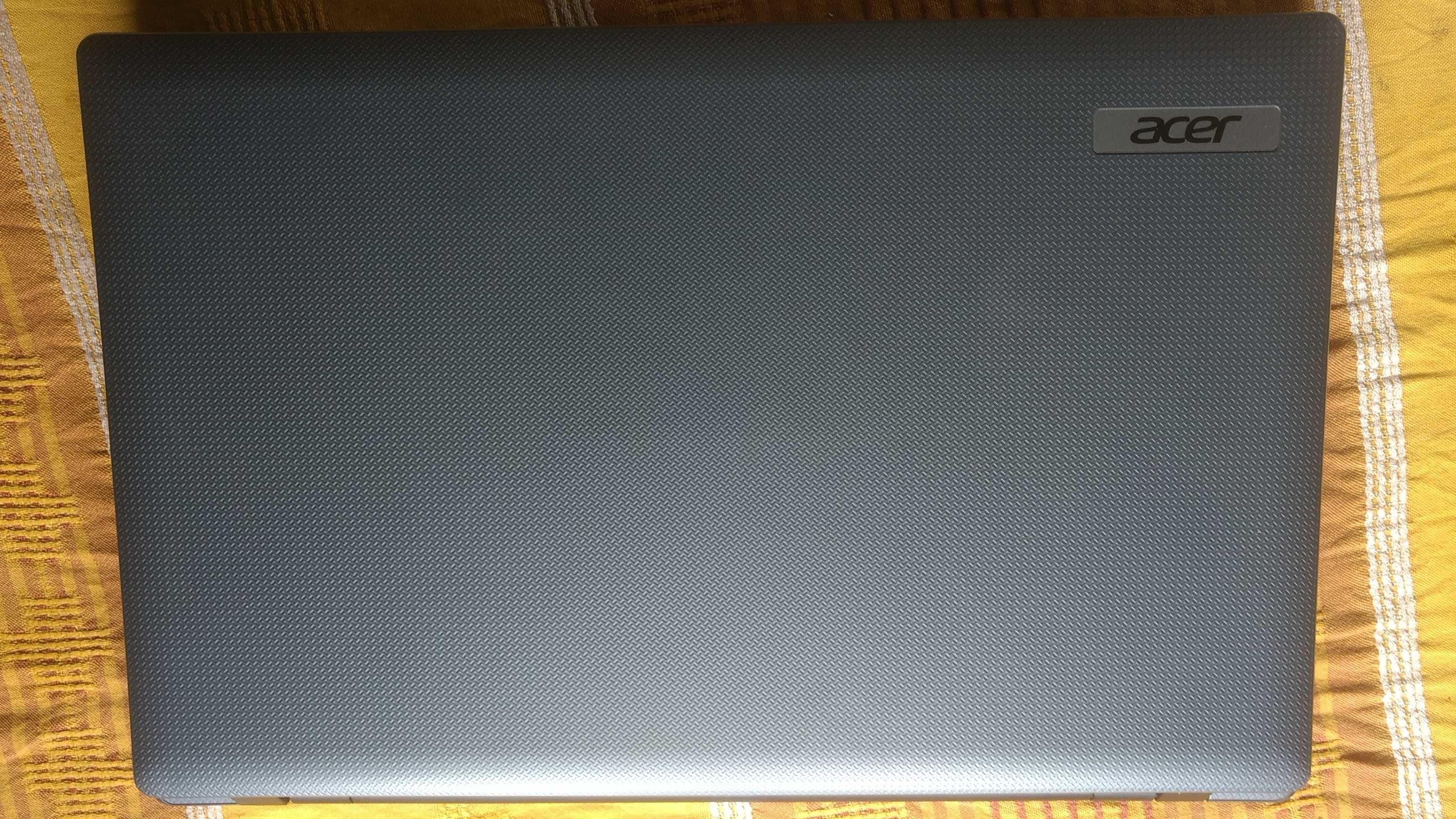 Ноутбук Acer Aspire 7250 aab70 17,3" amd e450 2 gb не рабочий