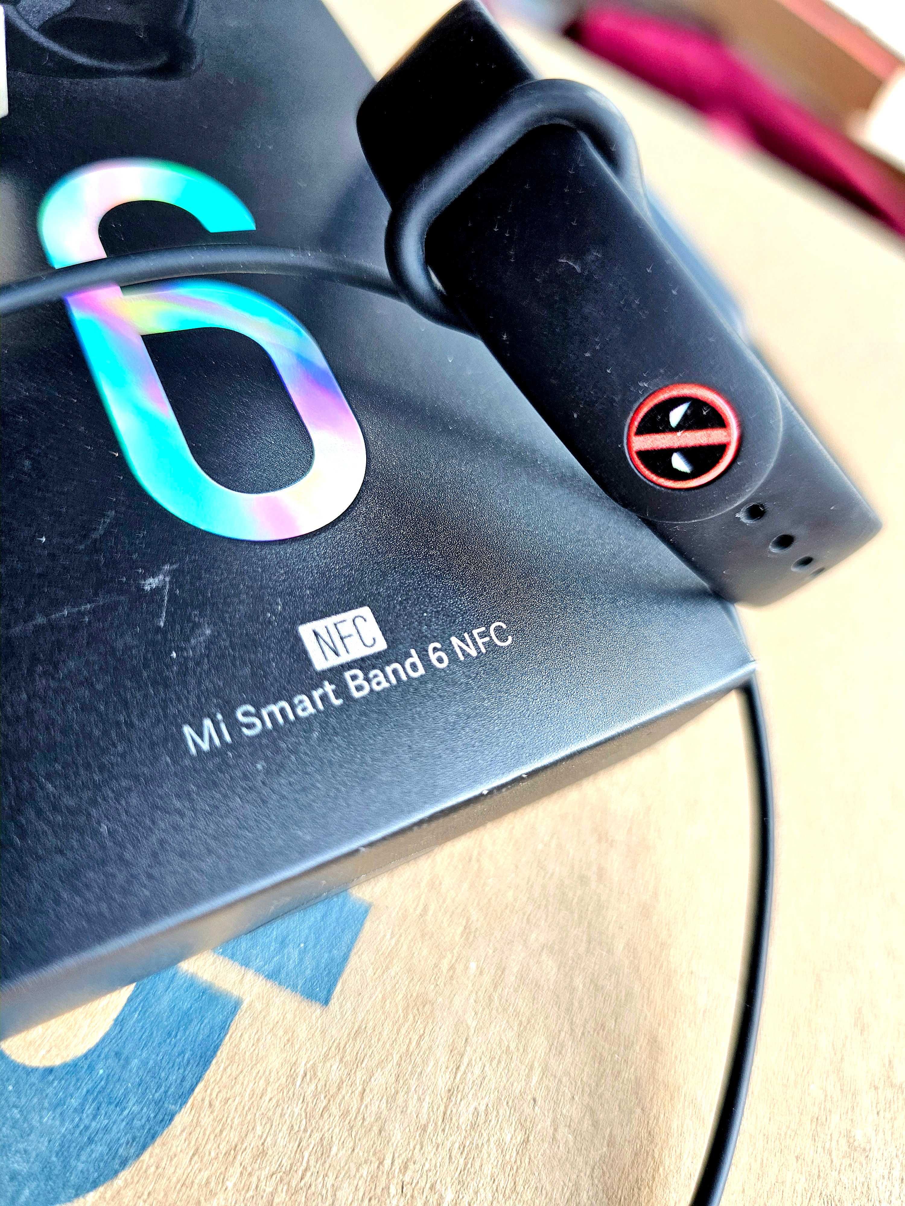 Продам браслет Xiaomi Mi Band с NFC - возможность оплаты на терминале
