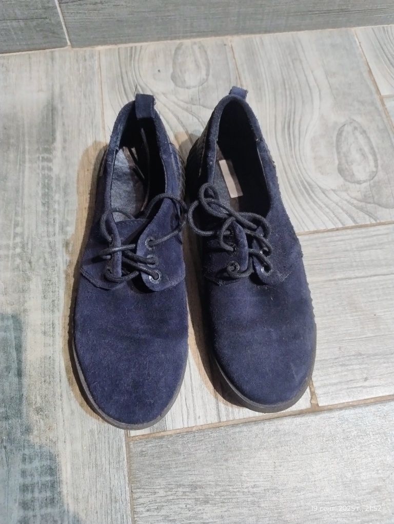 Продам  мокассины 36р.