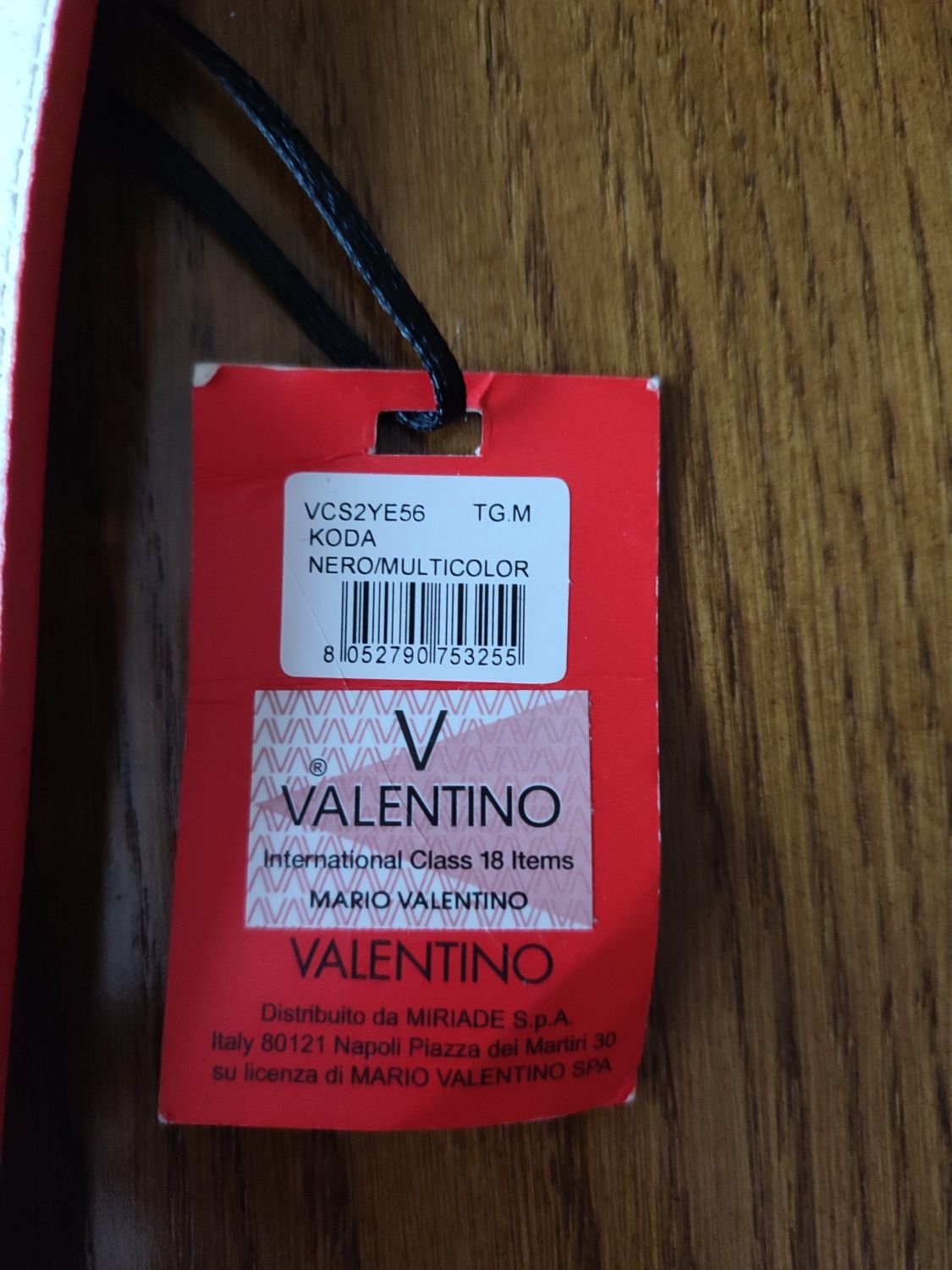 Damski Pasek Valentino VCS2YE56