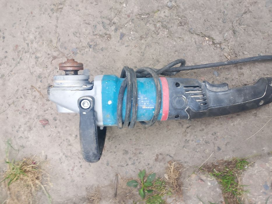 Продам шлифмашинку