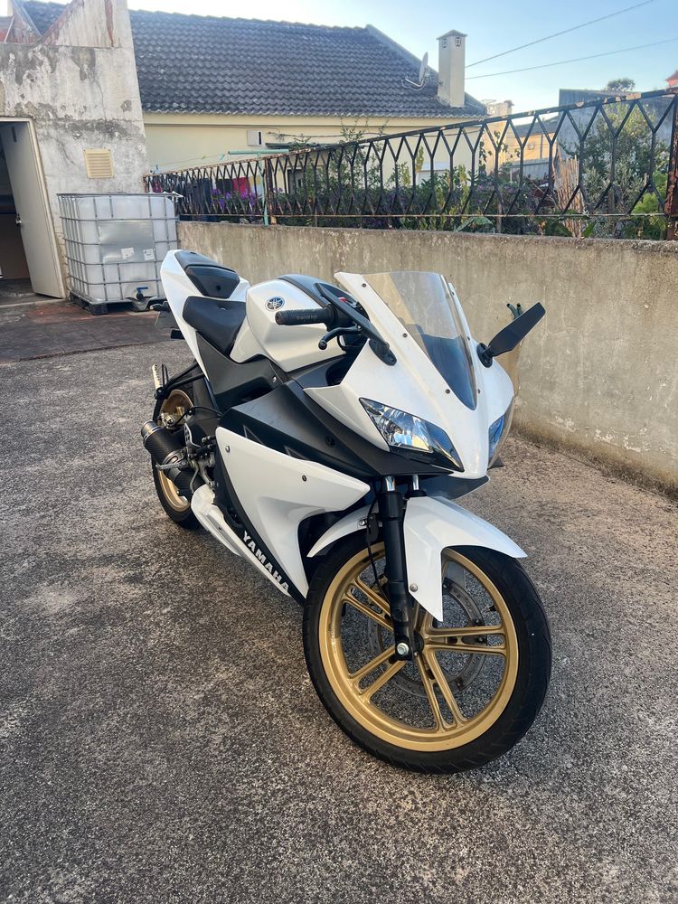 Yamaha YZF R125