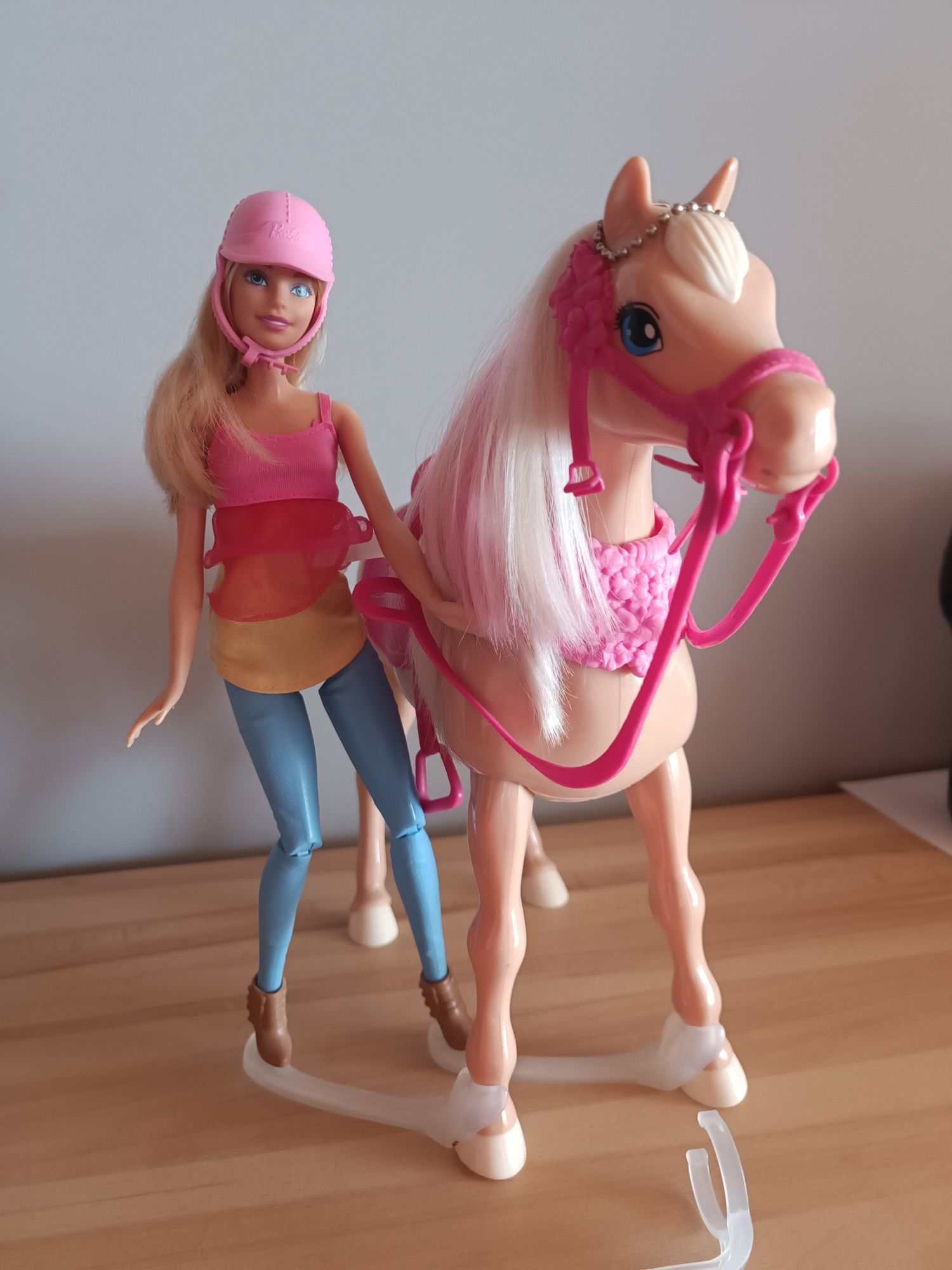 Lalka BARBIE i tańczący interaktywny koń MATTEL