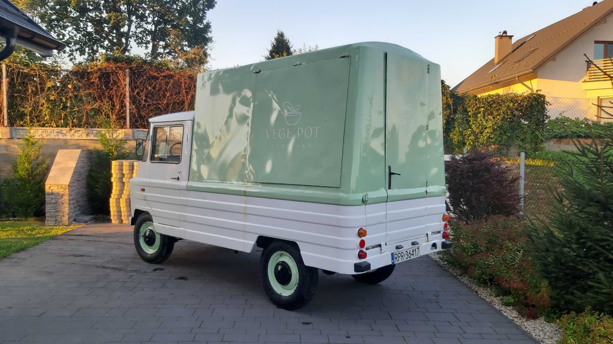 Sprzedam/ zamienię auto Żuk typu food truck