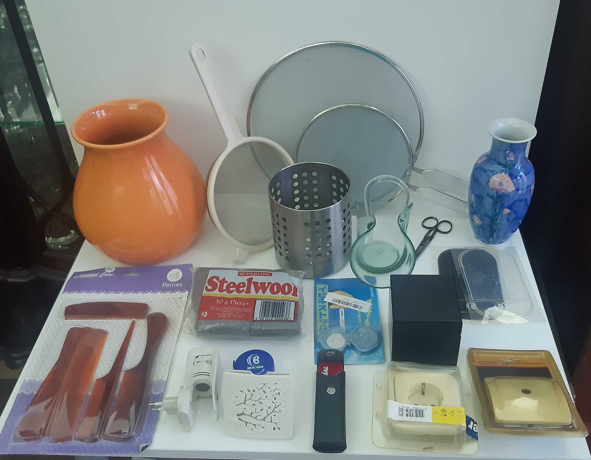 Tudo por 15: Lote de Artigos Diversos para Casa