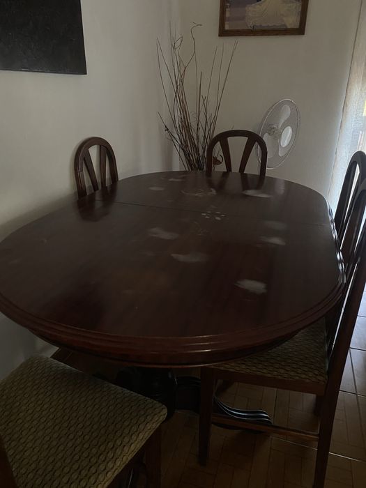Mesa jantar com cadeiras