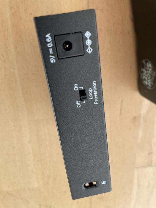 Switch TP-Link 5 Portas — Gigabit (Modelo tipo TL-SG105)