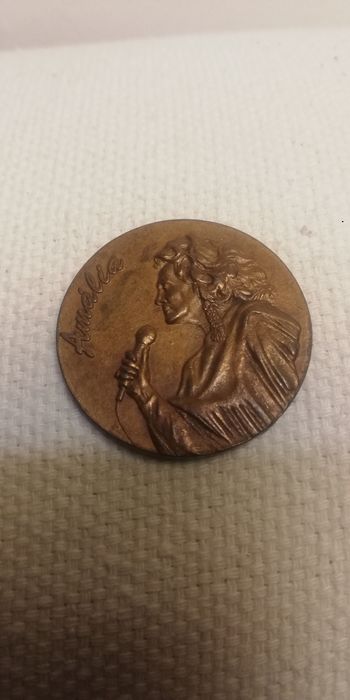 Medalha da Amalia Rodrigues