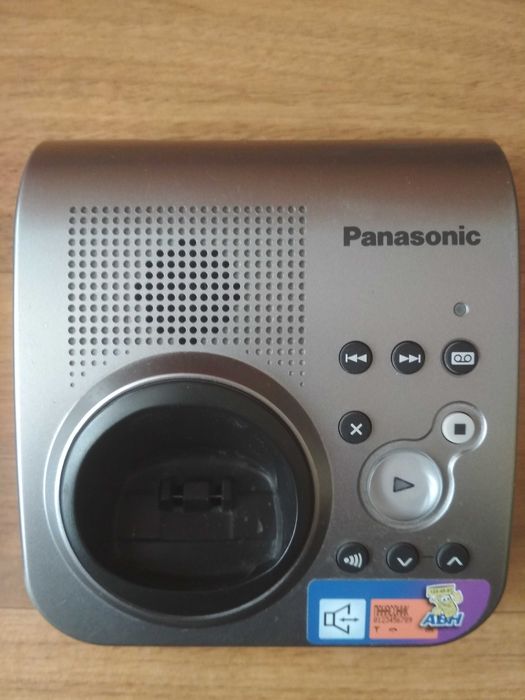 Телефон Panasonic KX-TG7227 UA з автовідповідачем і автовизначником
