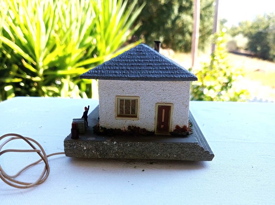 VAU-PE, Estação comboio com iluminação(ReservadoEP)