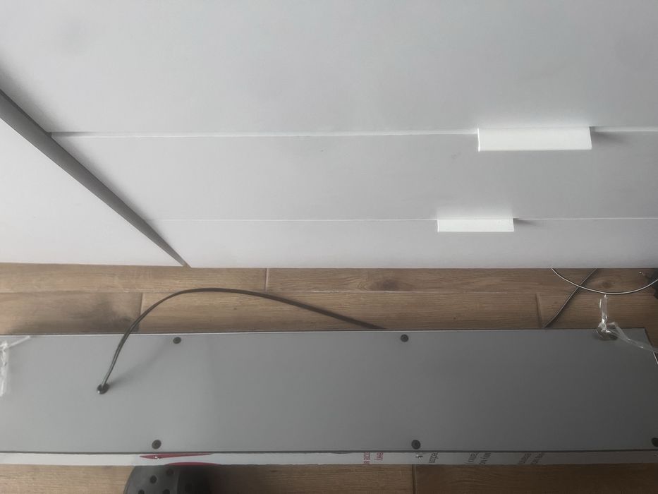 Вывеска цвет Красный