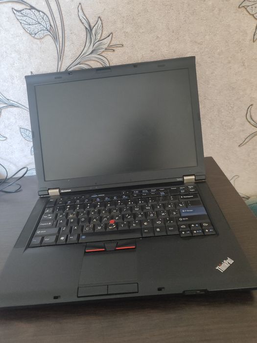 Ноутбук Леново продаетьсся