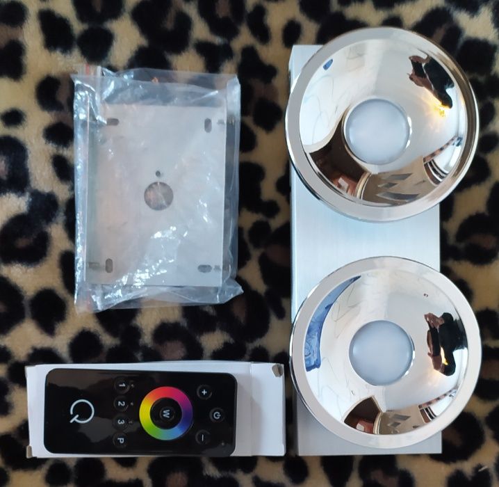 Inteligentna lampa na sufit ścianę kolor lub biała pilot + Wifi