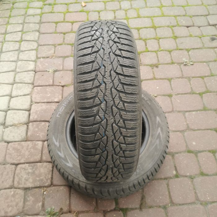 Sprzedam opony zimowe Nokian