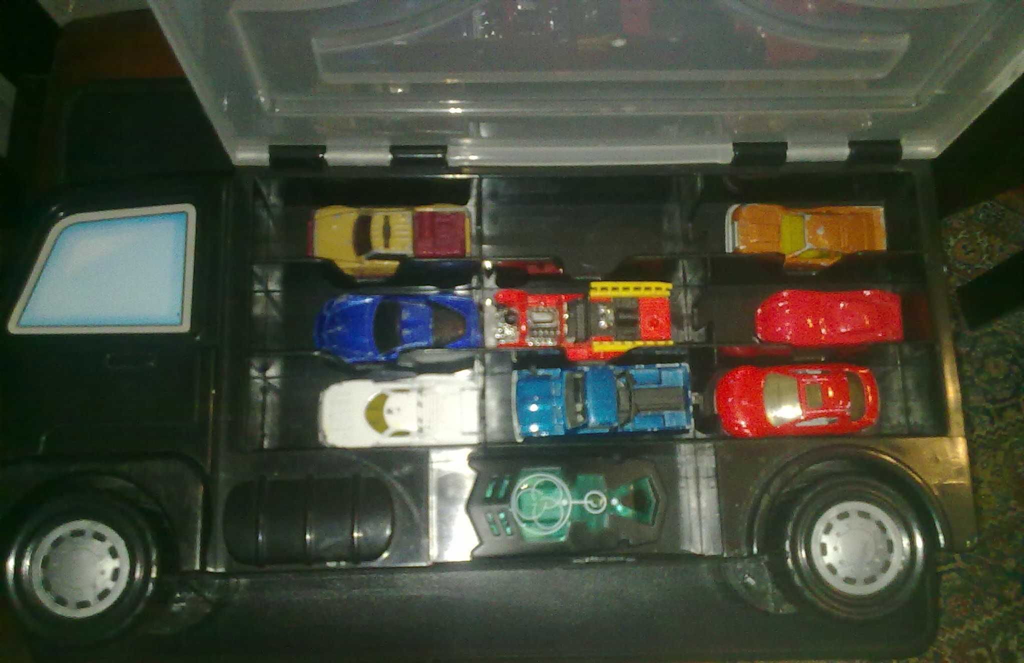 Carros miniatura...