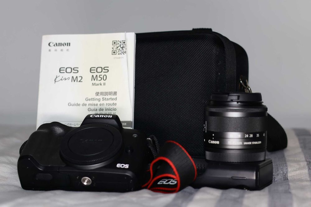 Canon M50 Mark II + Objetiva 15-45mm (2000 disparos)