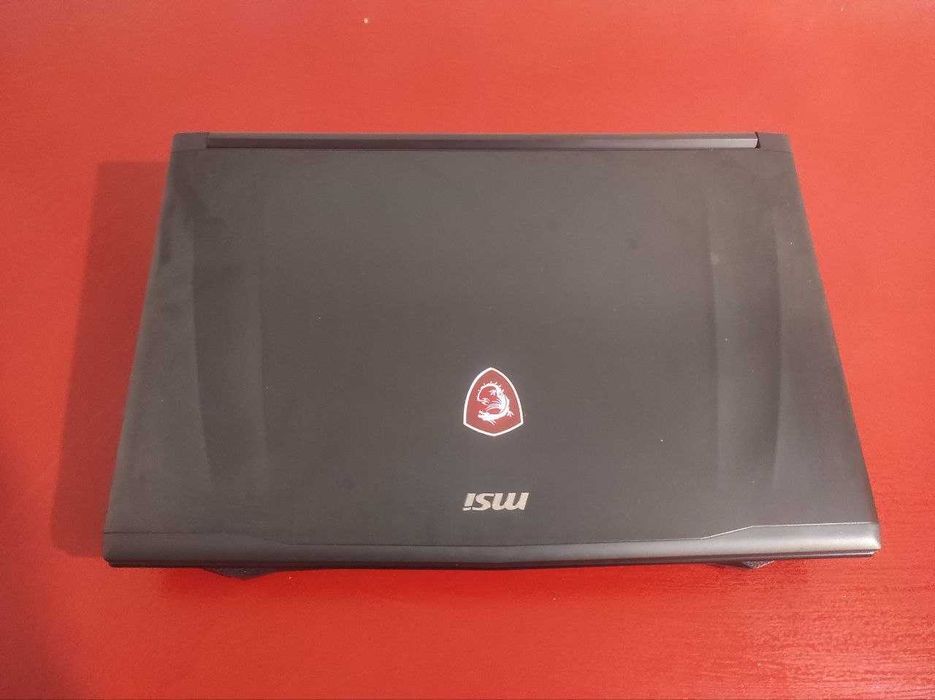 Ігровий ноутбук MSI -Leopard Pro