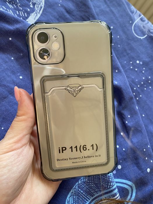 Чохли на айфон 11