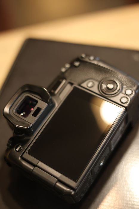 Фотоапарат Canon EOS R