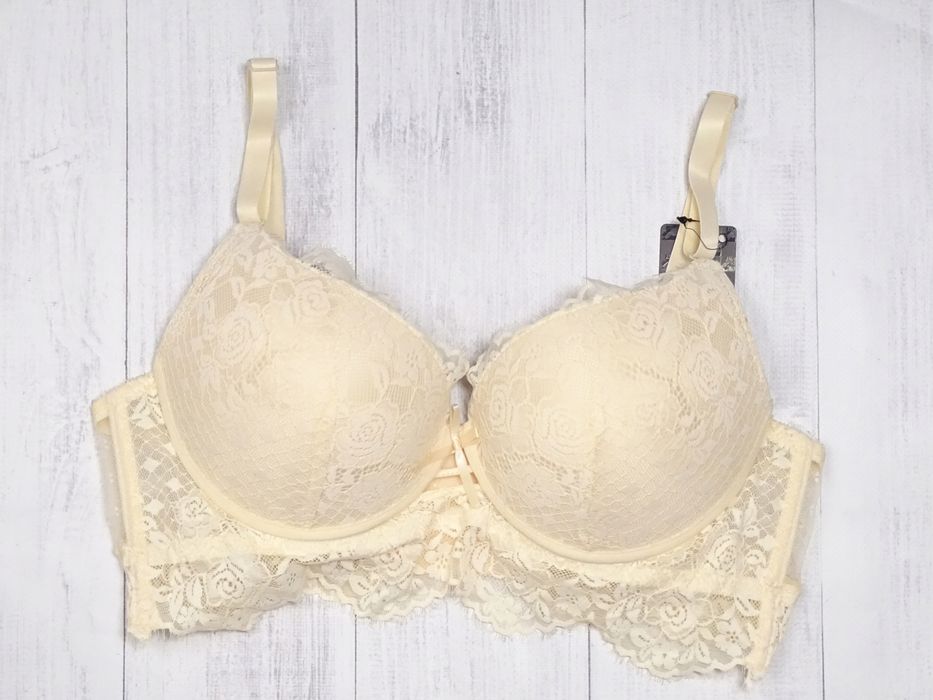 90C Piękny biustonosz lekki push-up bralet koronka