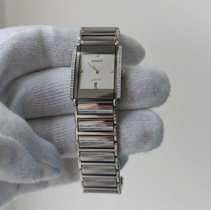 Жіночий годинник Rado Diastar 160.0429.3 Jubile Diamonds Ceramic