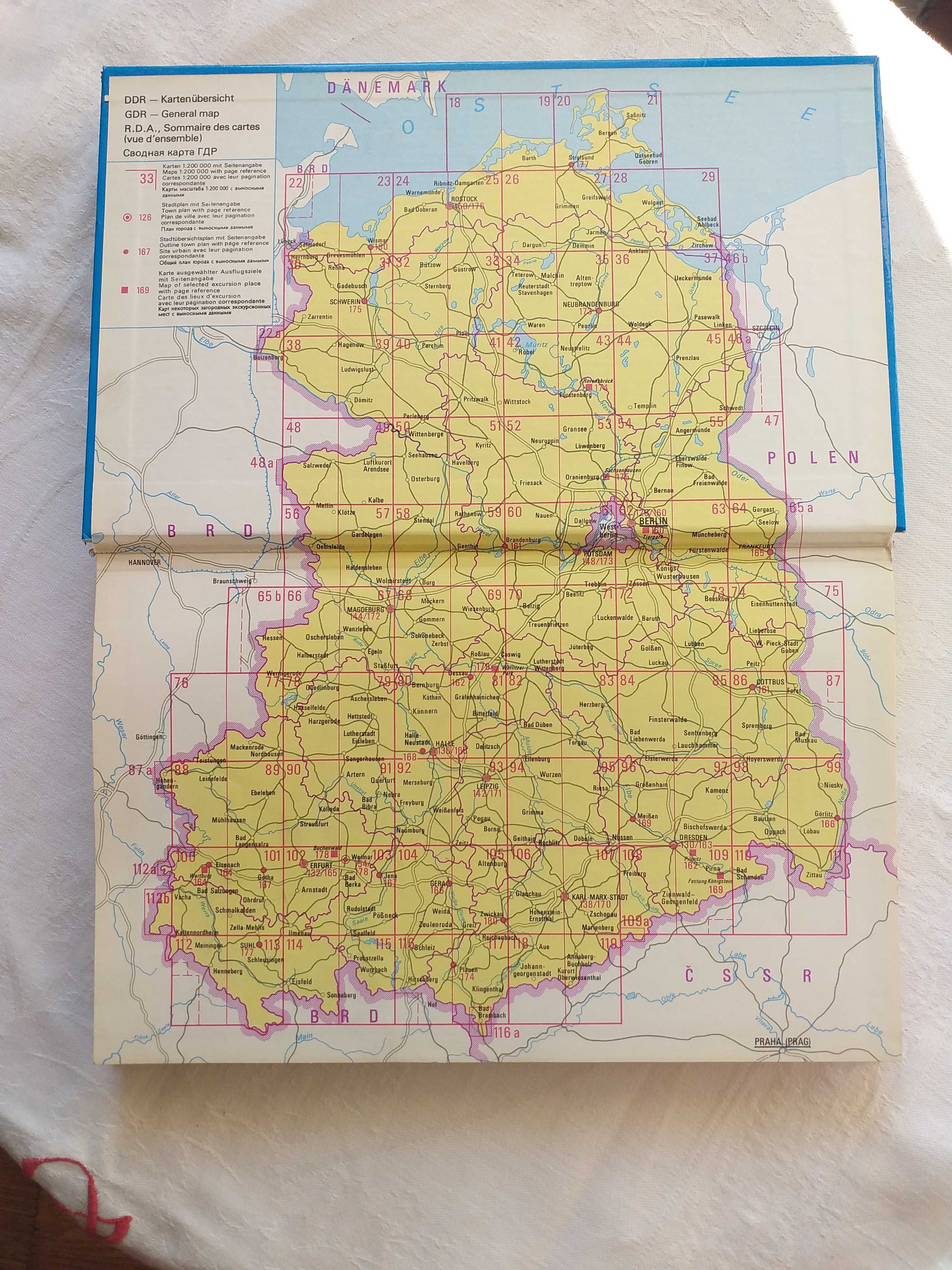 Auto Atlas DDR z BG, RO, CS, SU, PL, H wydanie niemieckie 1981