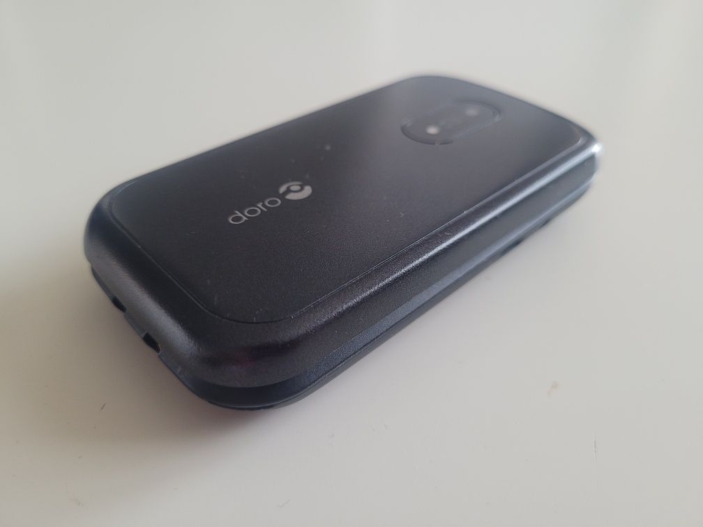 Telefon komórkowy z klapką doro DFC-0240 dual sim dwie karty