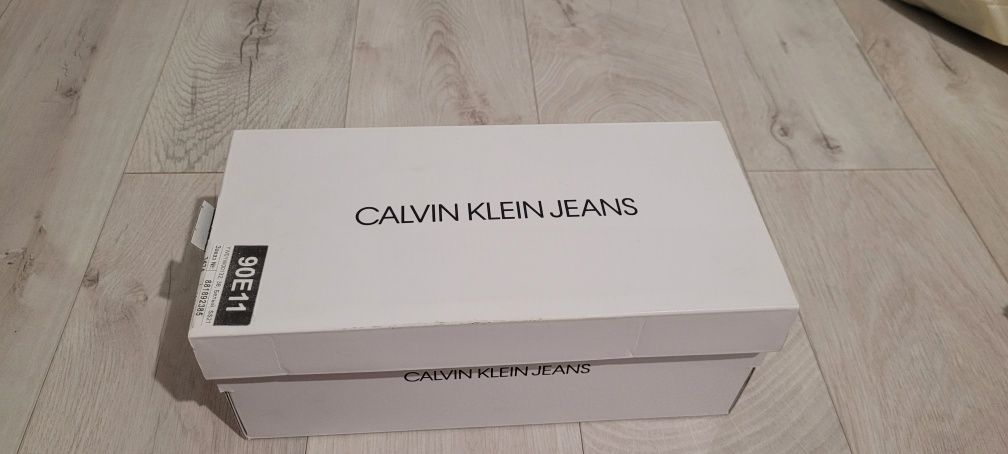 Жіночі туфлі Calvin Klein