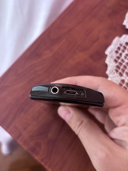 Продам Samsung GT-S5620 Monte